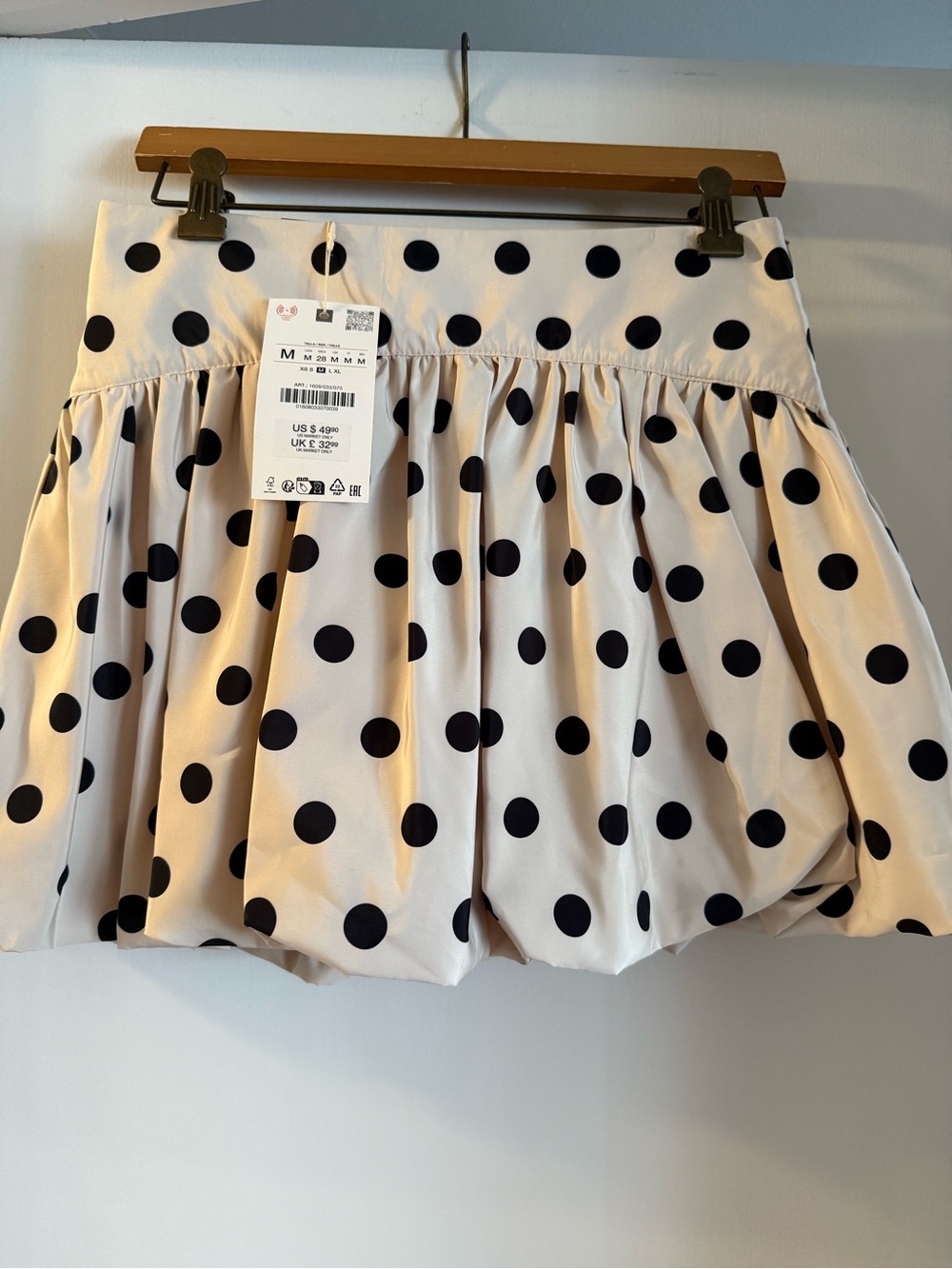 NWT Zara Polka Dot Cream Mini Skirt with Black Dots - Picture 2 of 3